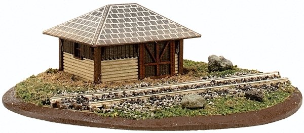 Section House - Kit (Laser-Cut Wood) -- 1-1/4 x 1 x 1′ 3.2 x 2.5 x 2.5cm, N, Atlas Model Railroad Co. 4001014