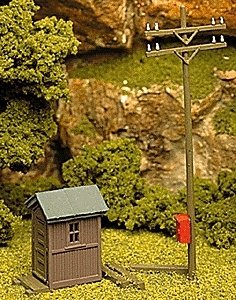 Telephone Shanty & Pole -- 1-3/8 x 3-1/16′ 3.5 x 7.8cm, HO, Atlas Model Railroad Co. 705