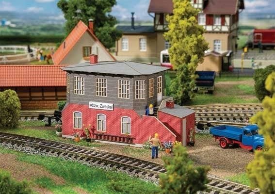 Zweckel Signal Tower -- Laser-Cut Kit - 12.4 x 6 x 7.7cm, HO, Faller Gmbh 120091