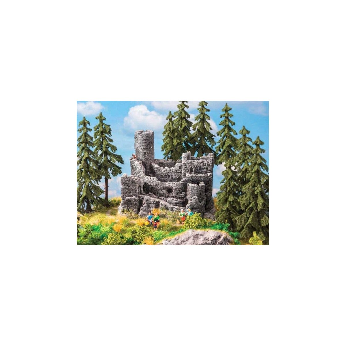 Castle Ruins -- 6-1/8 x 3-15/16 x 4-3/4′ 15.5 x 10 x 12cm, HO, Noch Gmbh & Co 58609