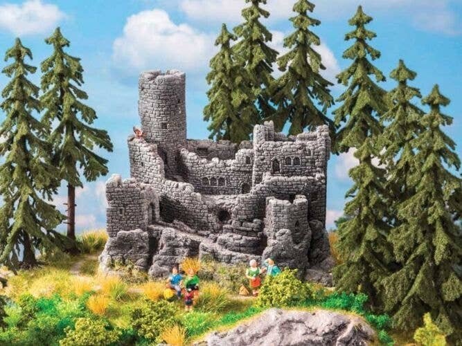 Castle Ruins -- 6-1/8 x 3-15/16 x 4-3/4′ 15.5 x 10 x 12cm, HO, Noch Gmbh & Co 58609
