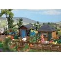 Garden - Summer Sheds -- Laser-Cut Kit - Set 2: 2 Sheds, Outhouse, 2 Woodpiles, Garden Details, HO, Busch Gmbh & Co Kg 1617