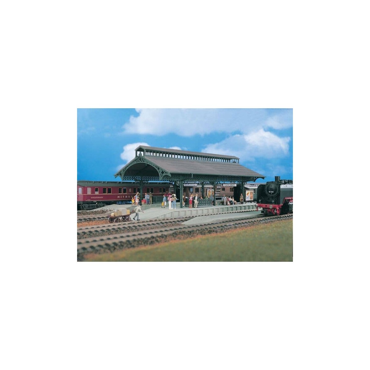 Platform Shelter w/LED Light -- Kit - 7-1/4 x 3-5/8 x 2-11/16′ 18.4 x 9.2 x 6.9cm, N, Vollmer Gmbh 47530