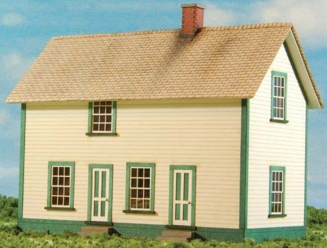 Crew Dwelling -- Kit - 4-7/8 x 3-5/8 x 4′ 12.4 x 9.2 x 10.2cm, HO, GCLaser 19092