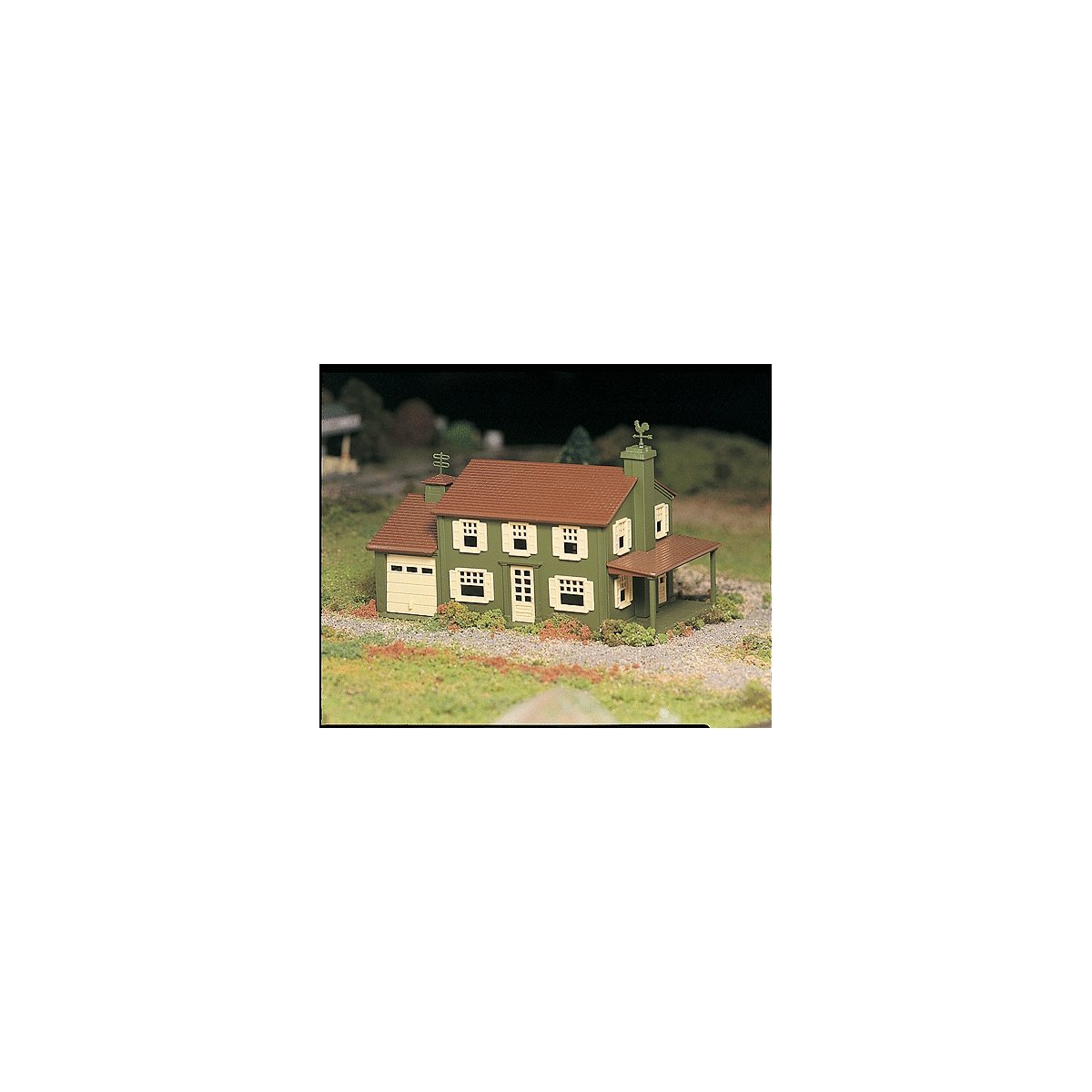 Plasticville U.S.A.(R) Classic Kits -- Two-Story House, O, Bachmann Industries 45622