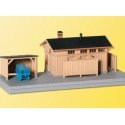Lineside Building w/Hut -- 18 x 6.5 x 8cm, HO, Kibri 39349