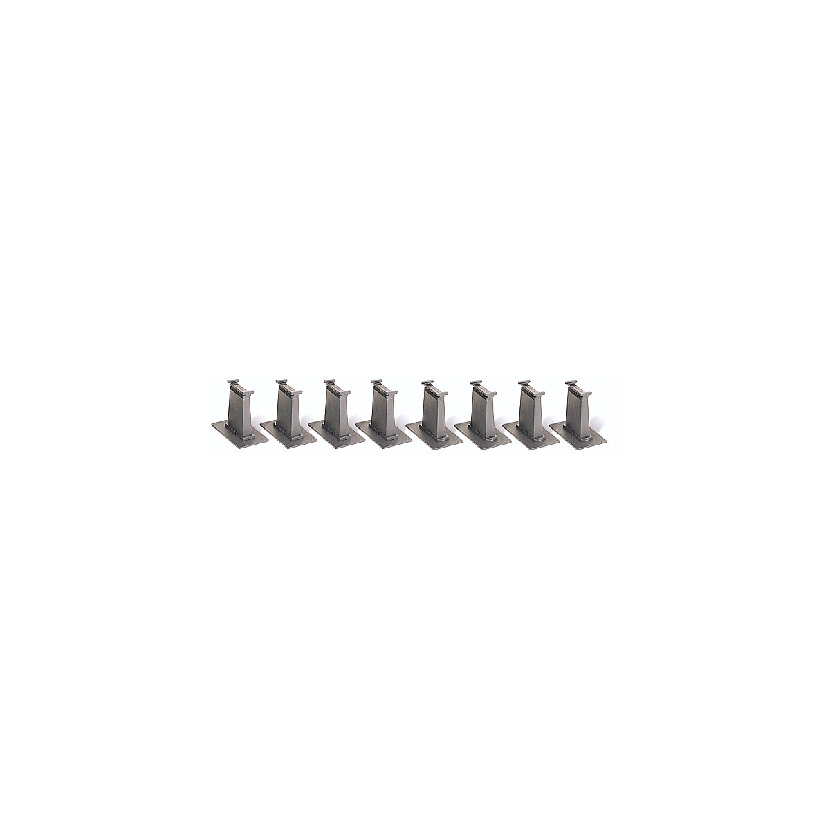 Tall Pier Set - E-Z Track(R) -- 8-Piece, HO, Bachmann Industries 44472