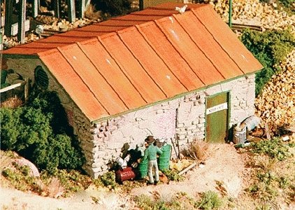 Buck`s Dynamite Building -- 3-3/16 x 2-3/16`, HO, B.T.S. 27455