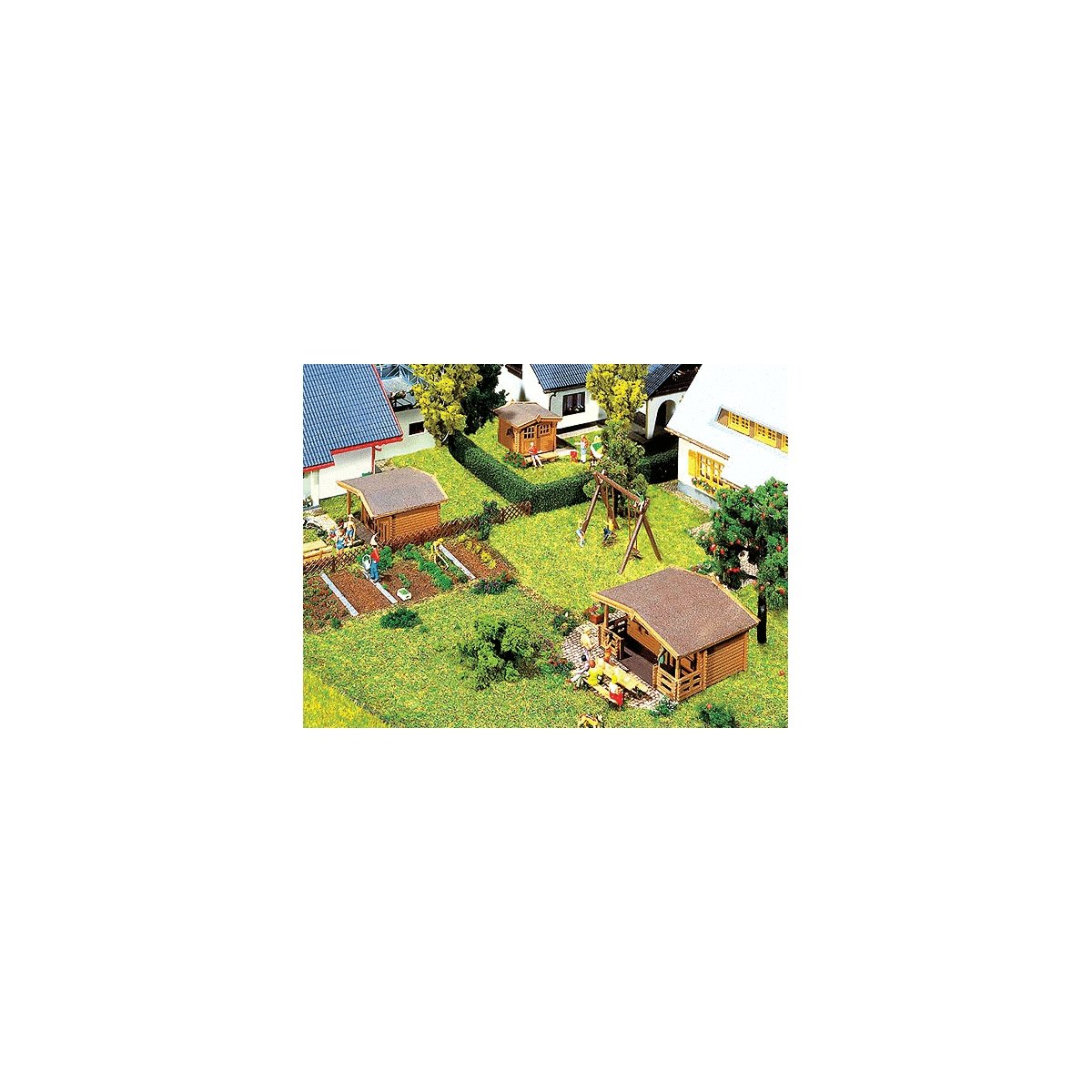 Set of 3 Summer Houses -- 1-1/4 x 1-13/32 x 3/4` - 27/32 x 13/16 x 11/16` & 1 x 27/32 x 11/16`, N, Faller Gmbh 232209