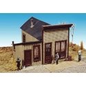 The Newspaper Office Kit -- 3-5/8 x 3-1/2′ 9.2 x 9cm, HO, Durango Press 56