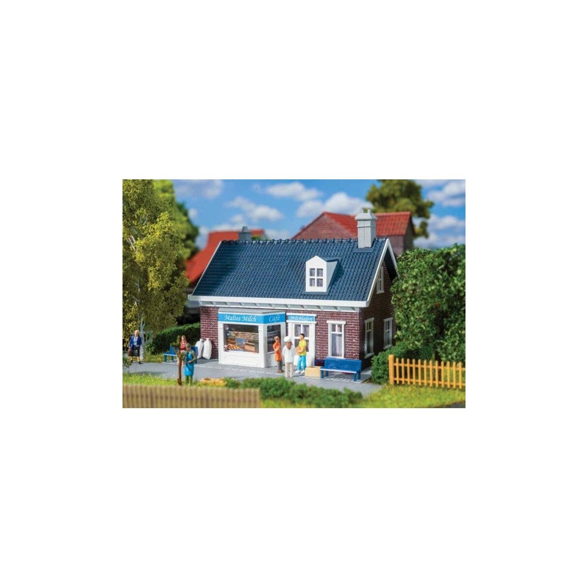 Dairy Shop -- Kit - 4-3/4 x 4 x 3-7/16′ 12 x 10.1 x 8.7cm, HO, Faller Gmbh 131323