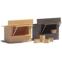 2 Stands/Market Stalls w/Crates -- Kit, HO, Busch Gmbh & Co Kg 1055