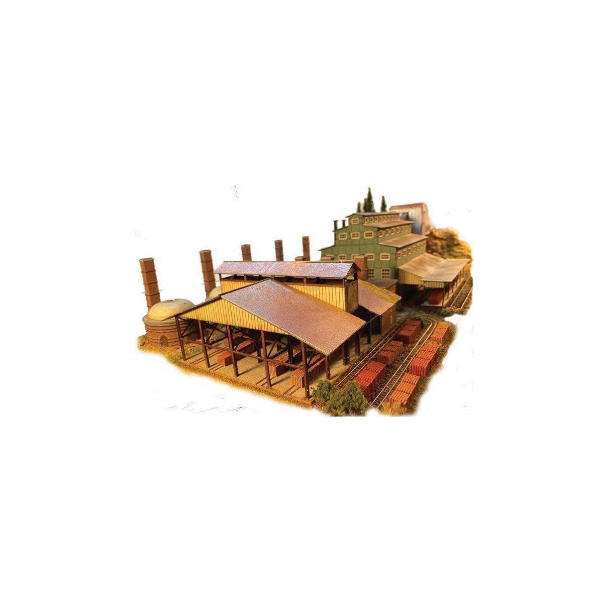 C & H Brick & Block Company -- Laser-Cut Wood Kit - 22 x 10 x 4′ 55.9 x 25.4 x 10.6cm, N, The N Scale Architect 10054