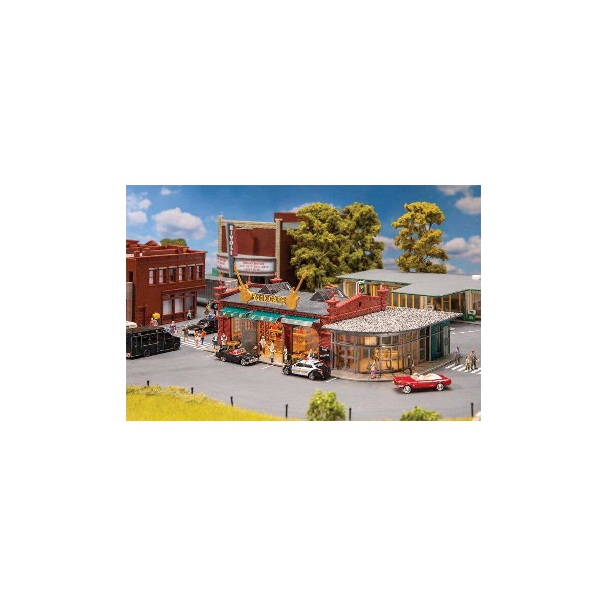 Rock Cafe -- Kit - 10-3/16 x 6-1/8 x 4-1/16′ 25.9 x 15.4 x 10.4cm, HO, Faller Gmbh 130149