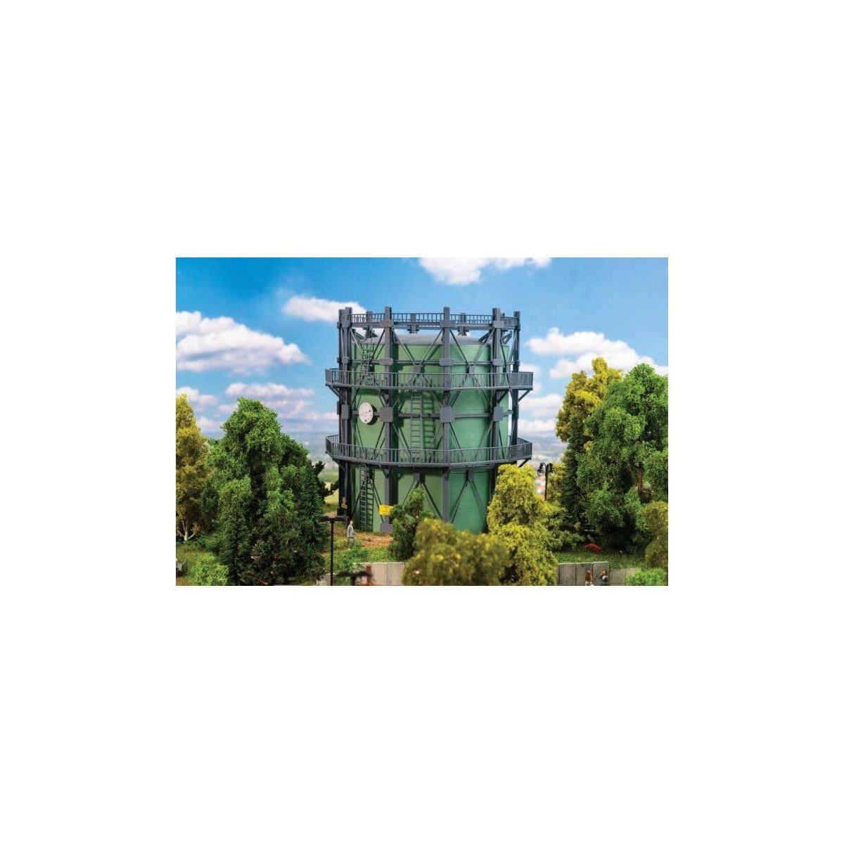 Gasometer Gas Storage Tank with Piping -- Kit - 6-5/16 x 6-5/16 x 7-1/16′ 16 x 16 x 18cm, HO, Faller Gmbh 130157
