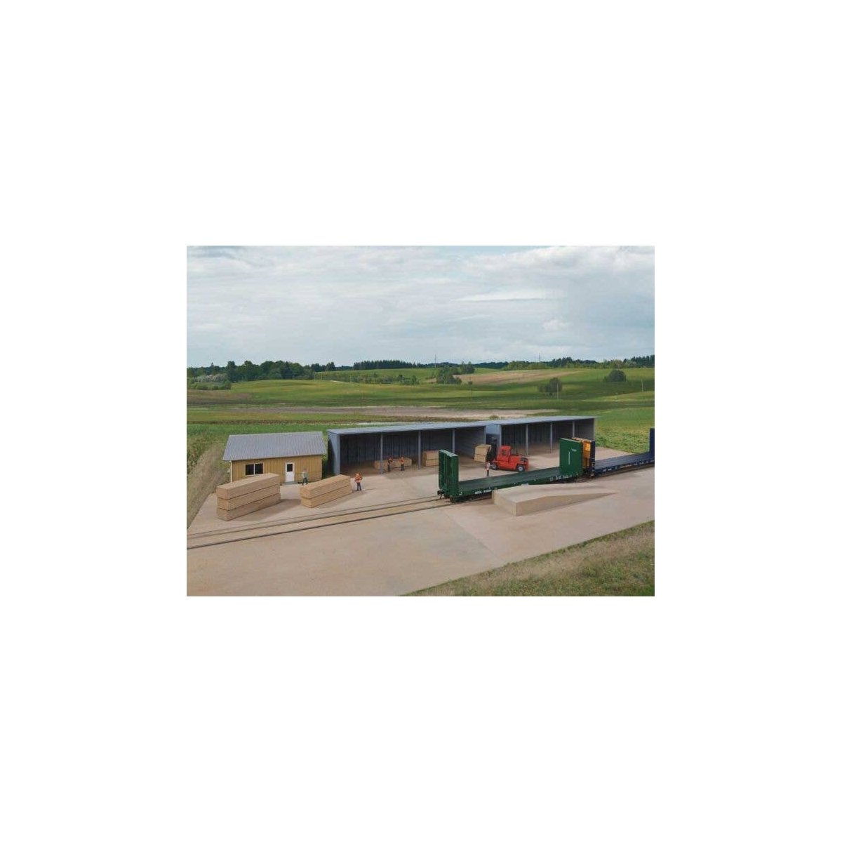 Modern Lumber Transload -- Kit, HO, Walthers Cornerstone 4106