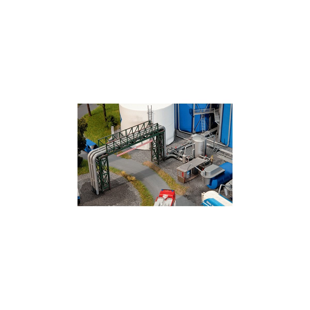 Tank Farm Piping & Filling Plant -- Kit, HO, Faller Gmbh 130487