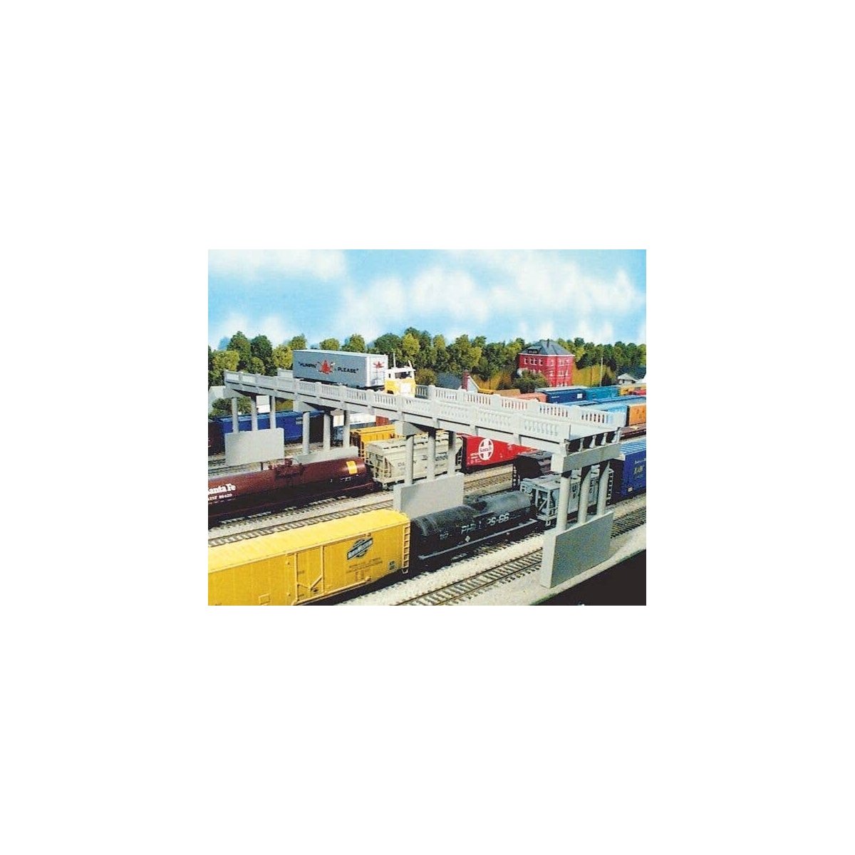 Vintage Highway Overpass -- Kit - 150′ Scale w/4 Piers, HO, Rix Products 103