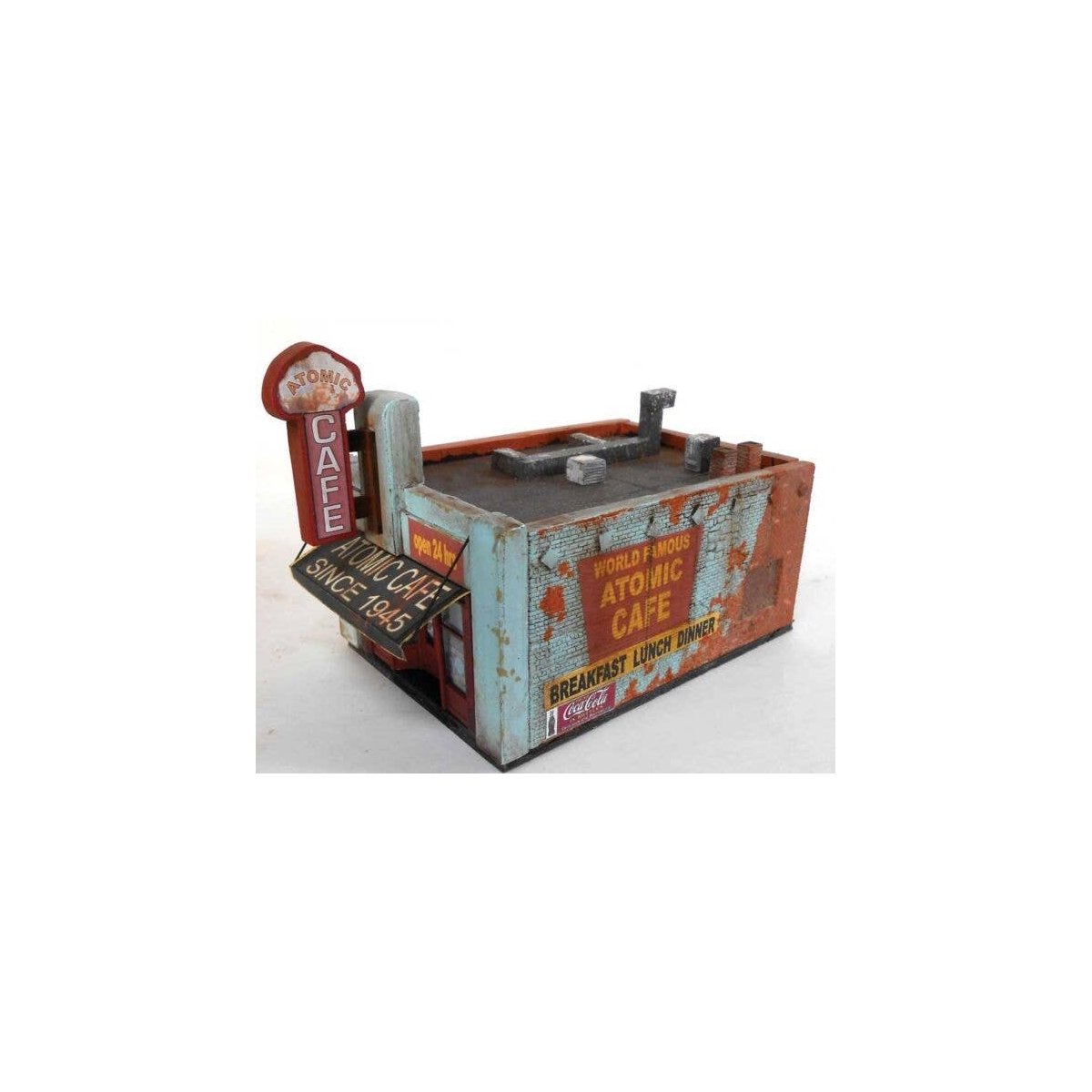 The Atomic Cafe -- Cast-Hydrocal Kit - 4 x 6-1/2′ 10.2 x 16.5cm, HO, Downtown Deco 1067