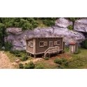 Joe`s Cabin w/Outhouse -- Kit - Cabin: 4-1/4 x 2-5/16` 10.8 x 5.9cm Outhouse: 5/8 x 5/8` 1.6 x 1., HO, Blair Line 2000
