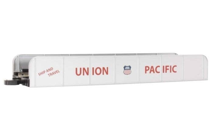Girder Bridge - E-Z Track(R) - Assembled -- Union Pacific (silver, red) - 10-1/2′ 26.7cm Lon, HO, Bachmann Industries 44602