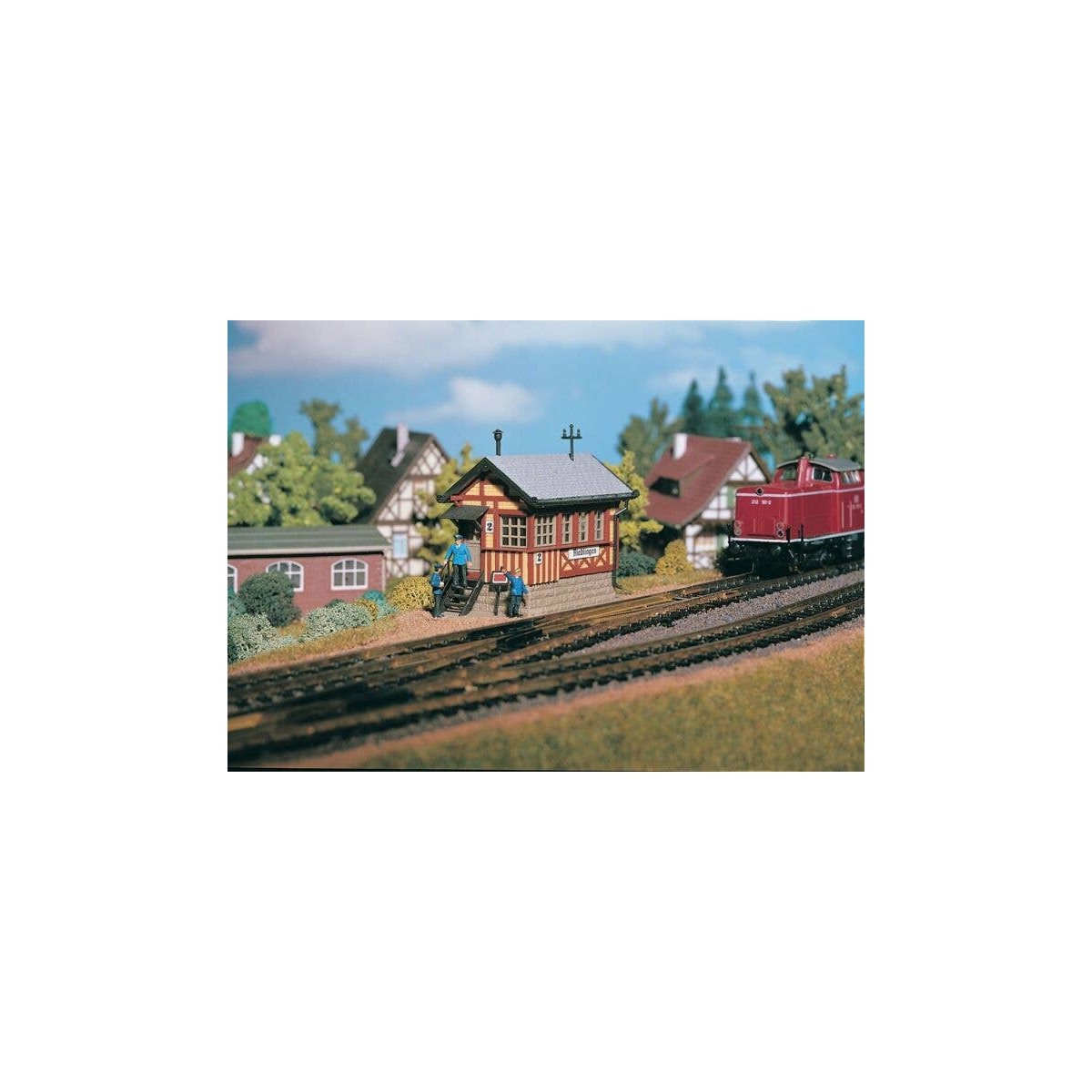 Crossing Shanty -- 4-3/8 x 2-3/8 x 3′ 11 x 6.1 x 7.5cm, HO, Vollmer Gmbh 45730