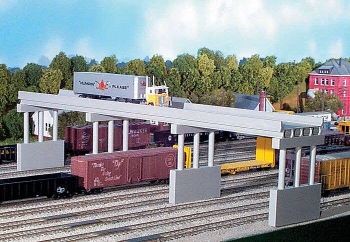 Modern Highway Overpass -- Kit - 150′ Scale w/4 Piers, HO, Rix Products 113