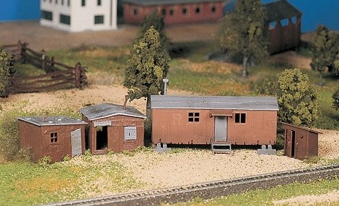 Plasticville U.S.A.(R) Classic Kits -- Hobo Jungle (Two Shacks, Boxcar & Outhouse), O, Bachmann Industries 45983