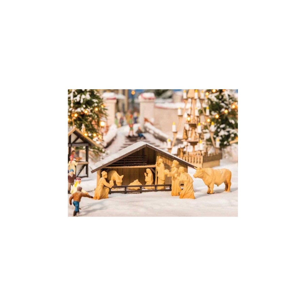 Christmas Nativity Scene -- Laser-Cut Wood Kit with Manger & Figures, HO, Noch Gmbh & Co 14394