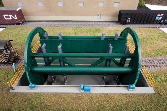 Rotary Dumper - Superior Paper -- Kit - 9-1/2 x 7-1/4′ 24.1 x 18.4cm Required Clearance: 2-, HO, Walthers Cornerstone 3903