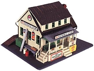 General Store -- Kit - 6 x 4-7/8′ 15.2 x 12.4cm, HO, Life-Like Products 1351