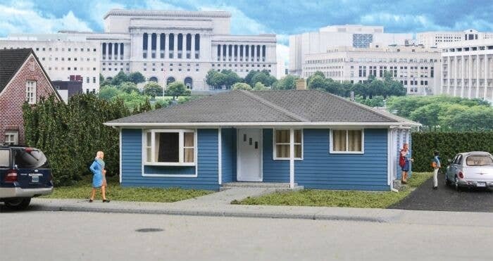 Framed Ranch Tract House -- Kit - 5-1/2 x 4-1/8 x 2-1/4′ 13.9 x 10.4 x 5.7cm, HO, Walthers Cornerstone 3775