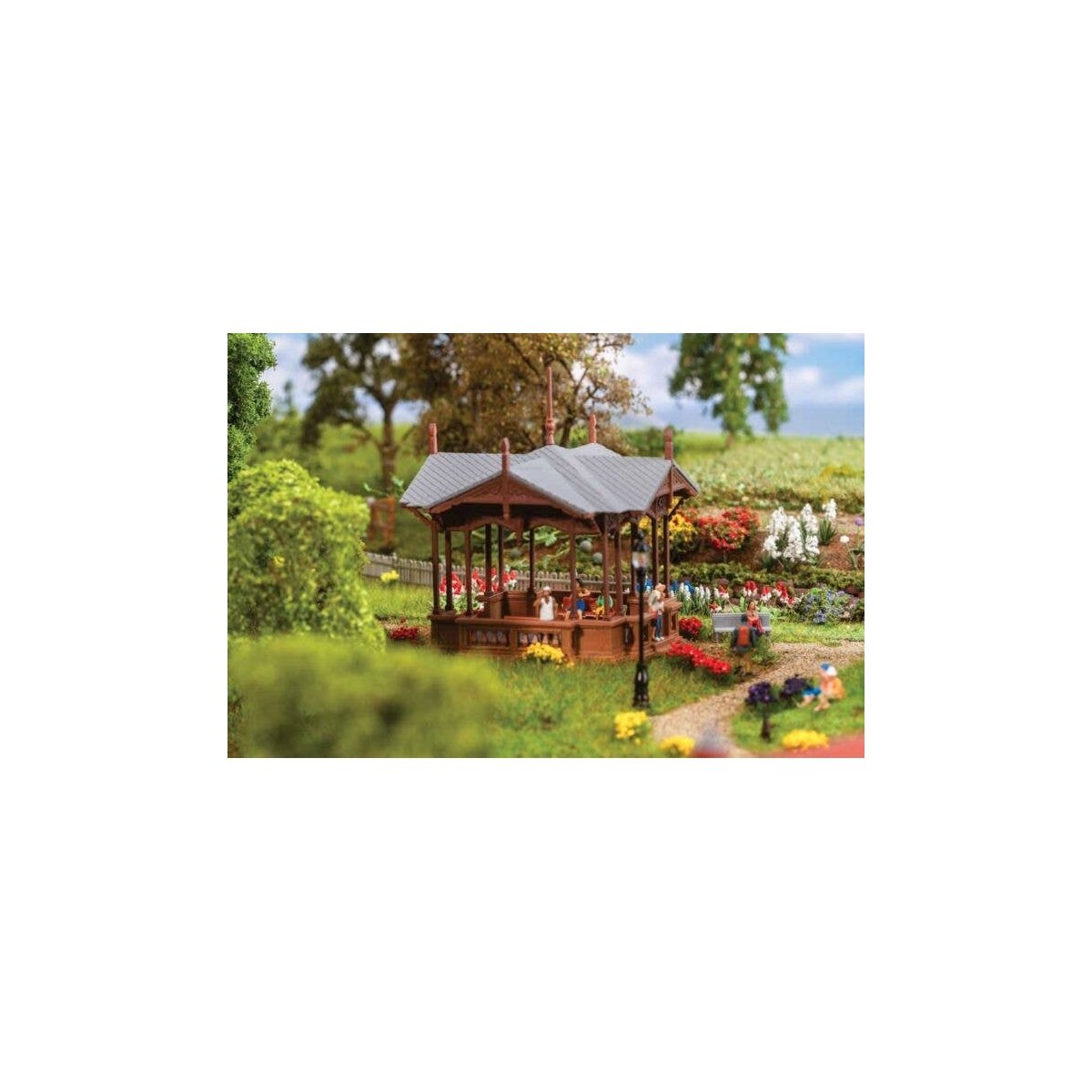 Music Pavilion Bandstand -- Kit - 3-5/16 x 3-5/16 x 2-7/8′ 8.4 x 8.4 x 7.3cm, HO, Faller Gmbh 130653