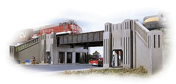 Art Deco Highway Underpass -- Kit - 8-3/8 x 6-5/8 x 1-7/8′ 21.2 x 16.8 x 4.7cm, N, Walthers Cornerstone 3800