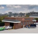 Gas Station Car Wash -- Kit - 10-1/2 x 4-13/16 x 3′ 26.6 x 12.2 x 7.6cm, HO, Walthers Cornerstone 3539