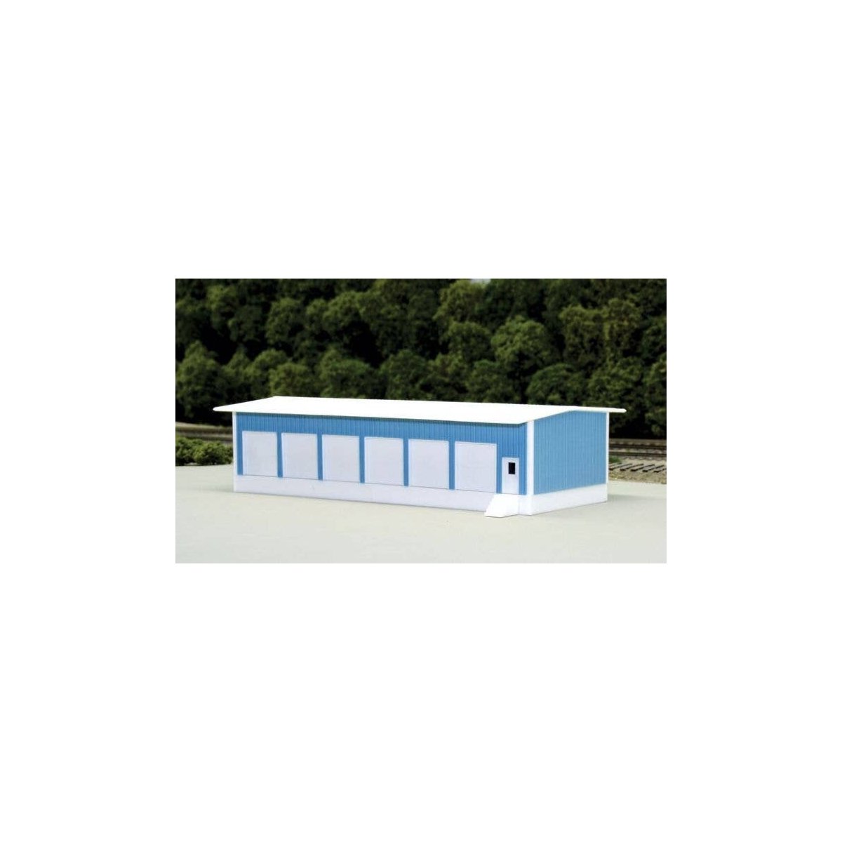 Truck Terminal -- 30` x 80` (blue), N, Pikestuff 8004
