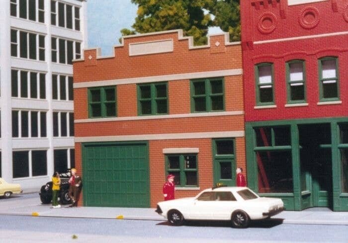 Cab Company -- Kit - 4 x 4-1/8′ 10 x 10.3cm, HO, Smalltown USA 6007