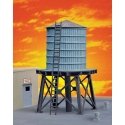 Wooden Water Tank pkg(3) -- Kit - Each: 4 x 2-3/8′ 10.1 x 6cm, HO, Walthers Cornerstone 3507