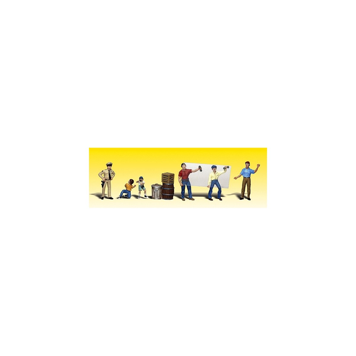 Scenic Accents(R) Figures -- Accident Waiting to Happen, N, Woodland Scenics 2171