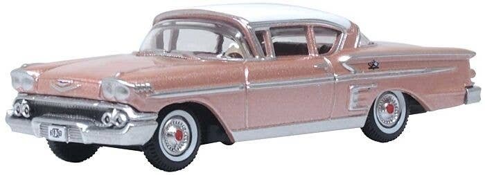 1958 Chevrolet Impala Sport Coupe - Assembled -- Metallic Cay Coral, Snowcrest White, HO, Oxford Diecast 87CIS58001