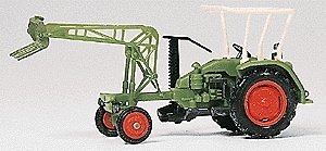 Farm Machinery - Tractor -- Tool Carrier w/Fork Lift, HO, Preiser Kg 17928