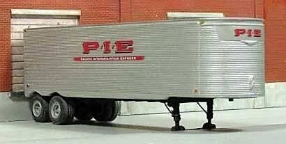 1951-1955 Fruehauf 34′ Stainless Steel West Coast Dry Van Trailer - Resin Kit -- Unpainted w, HO, Sylvan Scale Models T0231