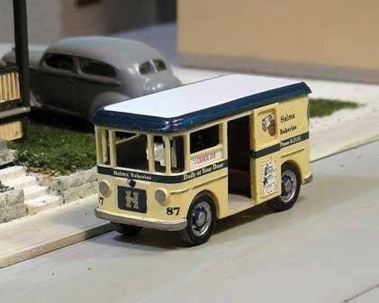 1929-1948 Divco-Twin Coach Delivery Truck - Resin Kit -- With Helms Bakery Decals, HO, Sylvan Scale Models SE02