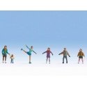 Ice Skaters -- pkg(6), HO, Noch Gmbh & Co 15824