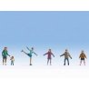 Ice Skaters -- pkg(6), HO, Noch Gmbh & Co 15824