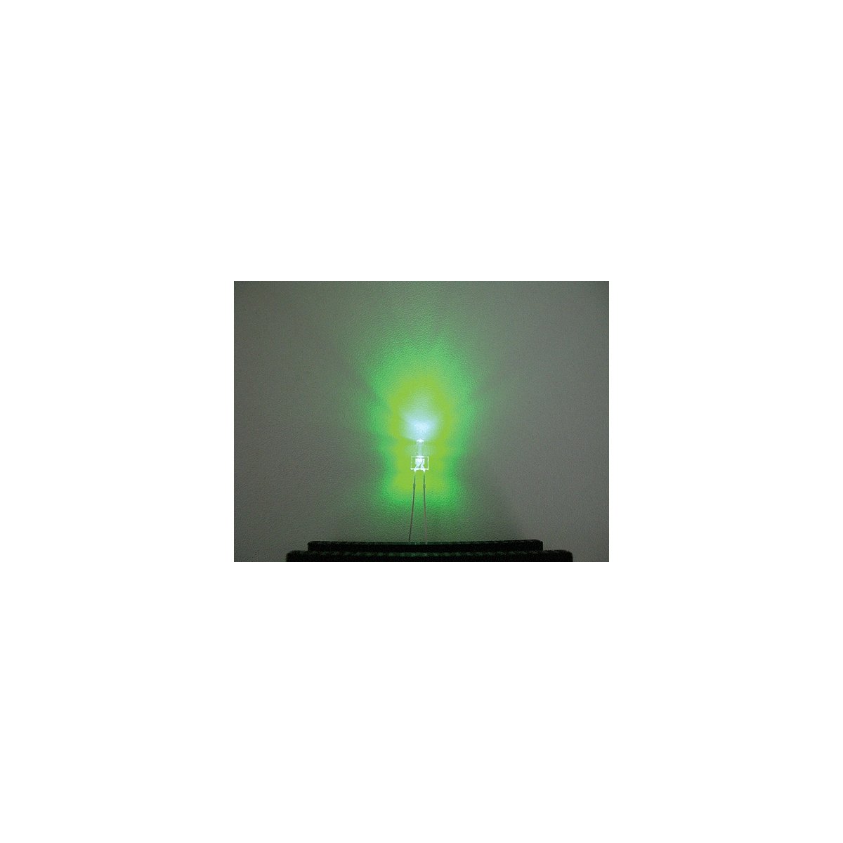 Tower LED 2mm - Set of 5 -- Green, All Scales, Miniatronics Corp. 1282205