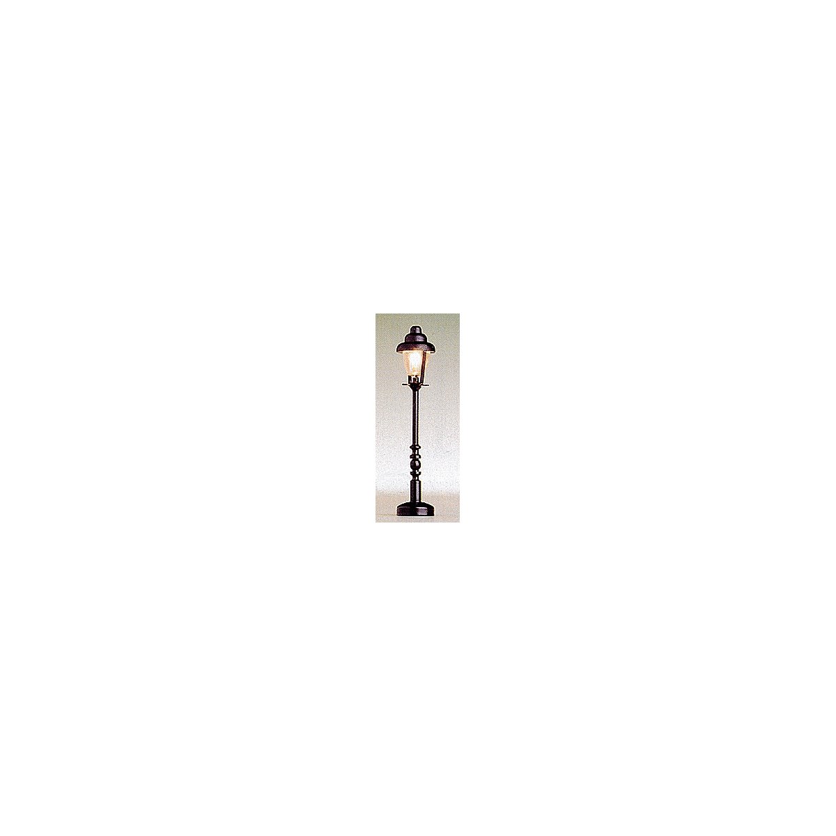 Gas Lamp -- 2′ High, HO, Brawa Modellspielwaren 5190