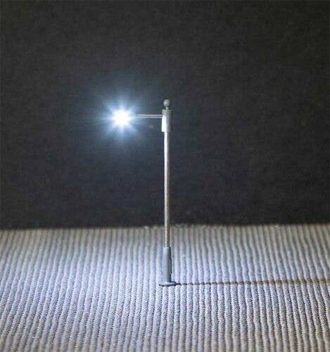 Pole-Mast LED Street Light -- 2-9/16′ 6.5cm Tall, N, Faller Gmbh 272222