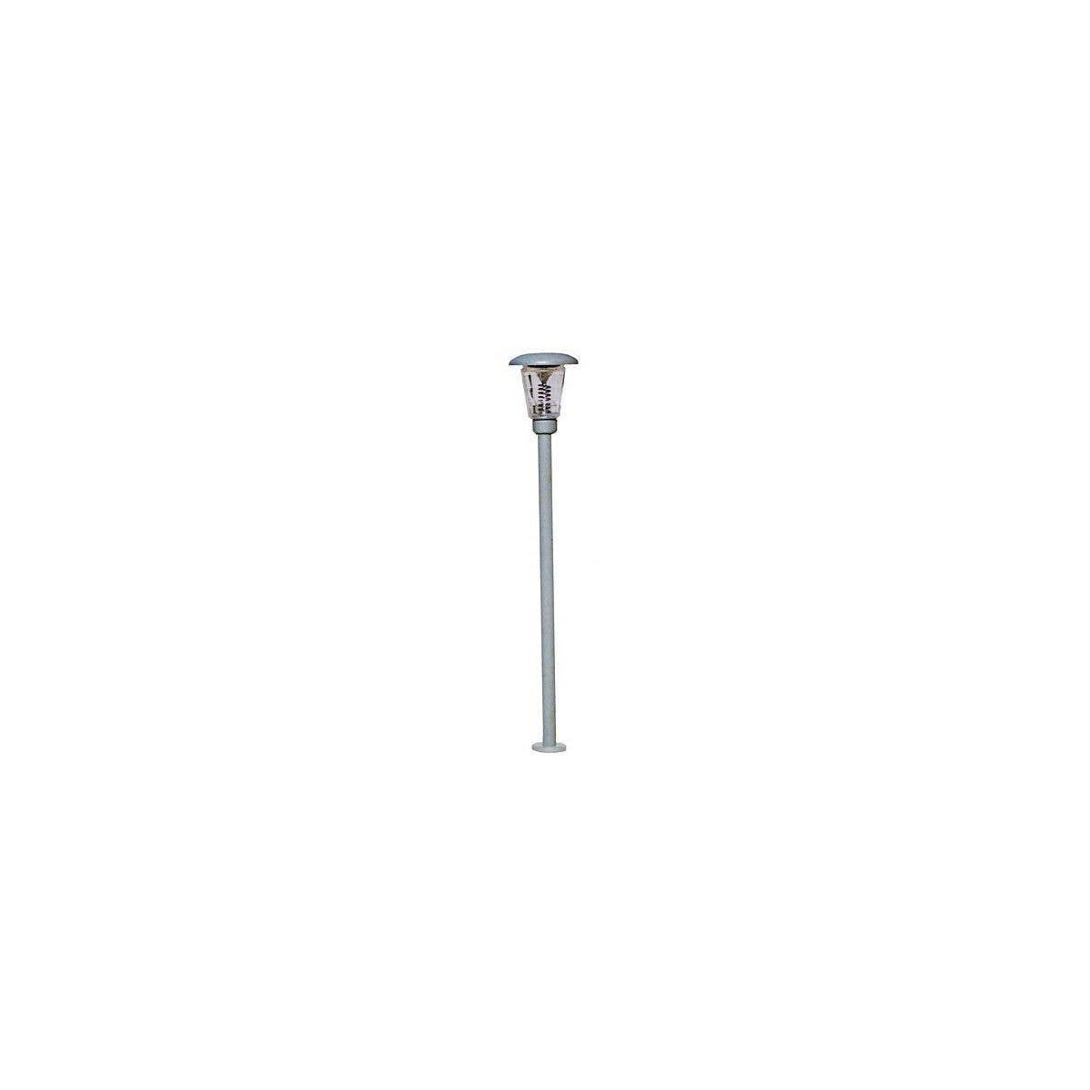 Dodenau Streetlight -- Yellow LED 2-1/4′ 5.8cm Tall, HO, Viessmann Modellspielwaren 6038