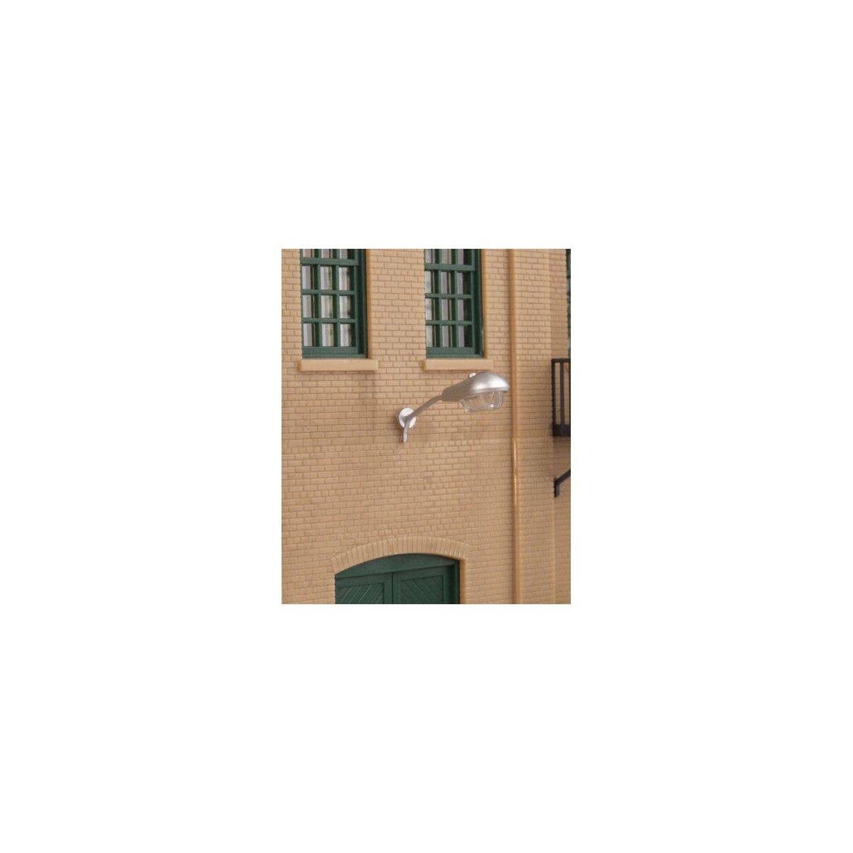 Modern Short Arm Wall Mount Light pkg(3), HO, Walthers SceneMaster 4314